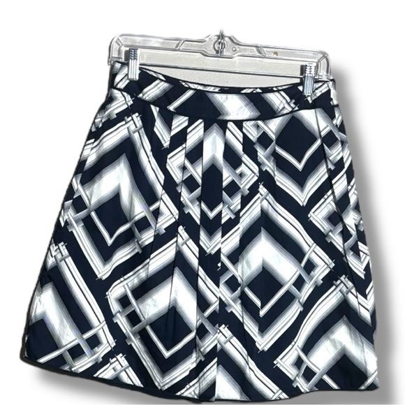 Talbots Black and White Geometric Pattern High Waist Knee Length A-Line Skirt - Picture 7 of 16